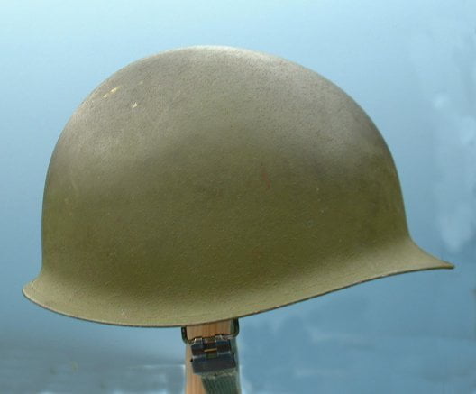 M1 military helmet has been used to contain explosions from hand-grenades