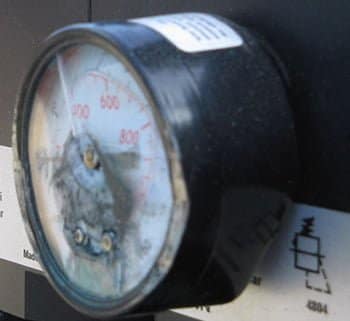 broken gauge
