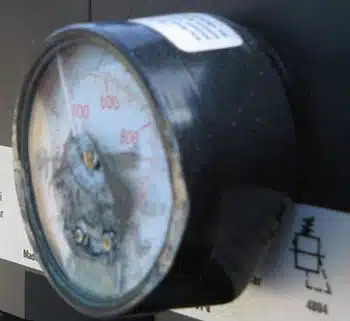 broken gauge