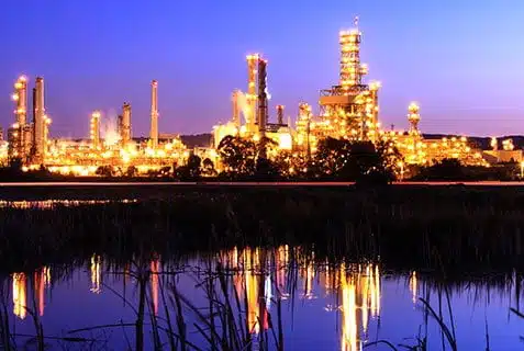 Oil & Gas refinery at night